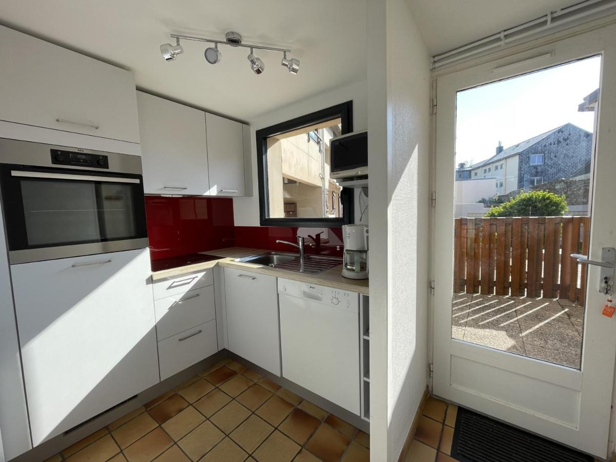 Appartement Duplex En Front De Mer Avec Terrasse - Acces Direct Plage - 2 Chambres + Cabine - Fr-1-361-456 سان-بير-سور-مير المظهر الخارجي الصورة